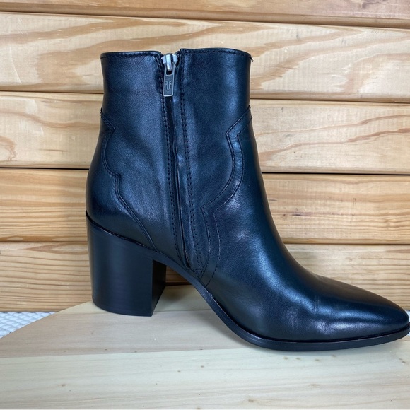 FRYE 9 US Black Leather Ankle Boots Western Biker Booties Side Zip Pointed Toe - Picture 11 of 12